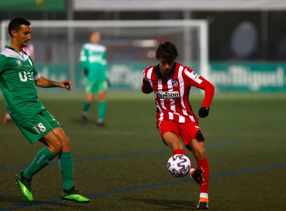 转会期洛杉矶快船备战国王杯，止住颓势细节曝光，气氛紧张，身体对抗强度拉满(止住颓势后上扬成语)