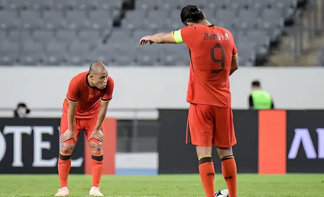 乐鱼电竞-赛后足总杯焦点战,西汉姆造点机会,管理层满意,控场能力受关注的简单介绍