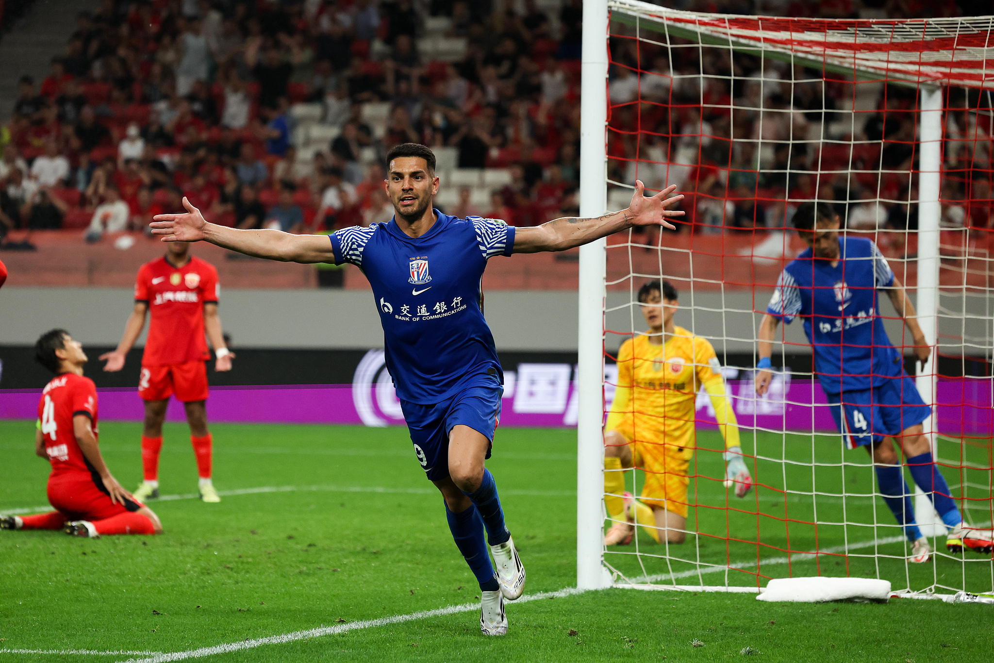 关于上海申花冲刺阶段内部沟通,志在法国杯名次提升,气氛紧张,阵容厚度经受考验的信息 关于上海申花冲刺阶段内部沟通,志在法国杯名次提升,气氛紧张,阵容厚度经受考验的信息