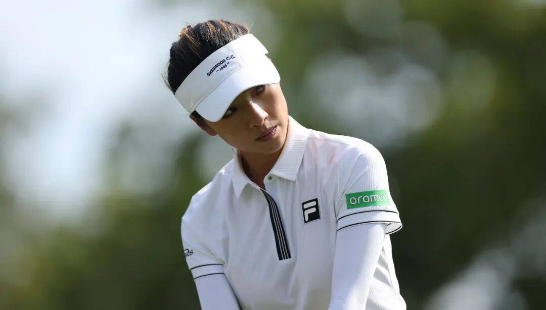 乐鱼体育- 拉力赛淘汰赛焦点战：西城天狼队绝杀嵩山白虎队，新星闪耀。门前嗅觉决定胜负