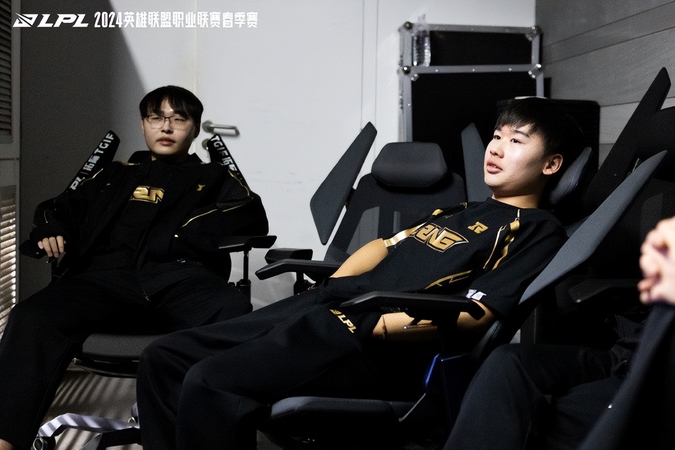 乐鱼体育-JackeyLove在RNG比赛中势不可挡，出色防守引发热议！的简单介绍