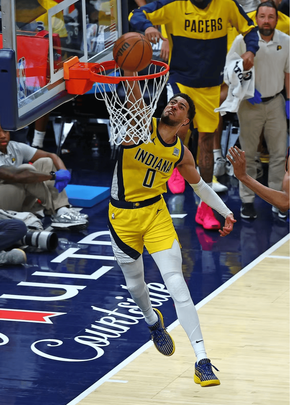 乐鱼-关于Doinb回归赛场,出色防守首场状态亮眼,TL观众沸腾!的信息